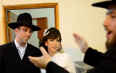 Sex Addiction Recovery and Shidduch Dating: When Should You Disclose?